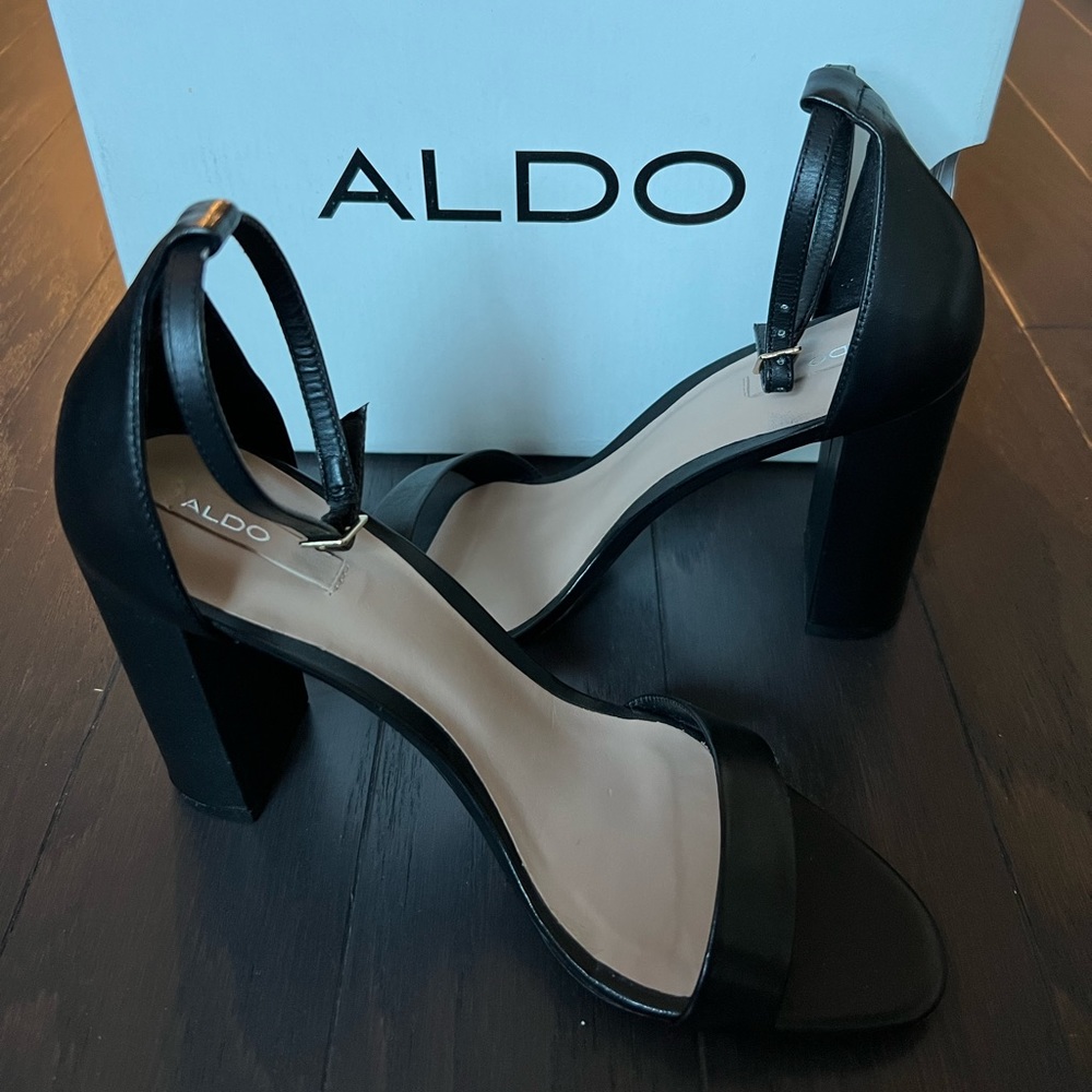 NEW Aldo Margaree Black Heels